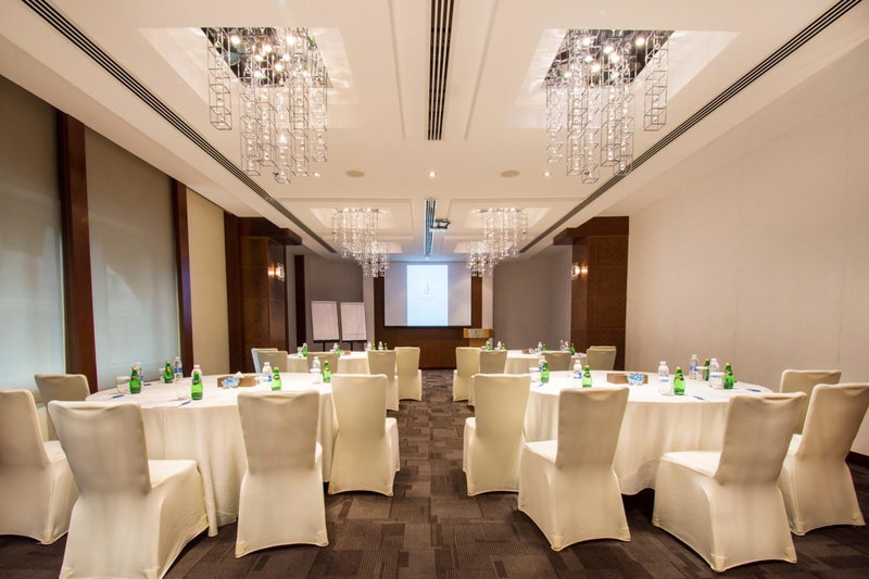 City Seasons Hotel & Suites Muscat, Muscat, Omán
