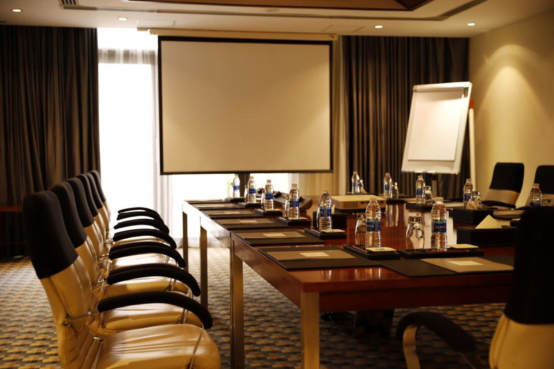 Crowne Plaza Sohar by IHG, Sohar, Оман
