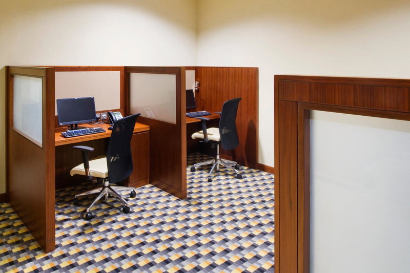 Crowne Plaza Sohar by IHG, Sohar, Оман