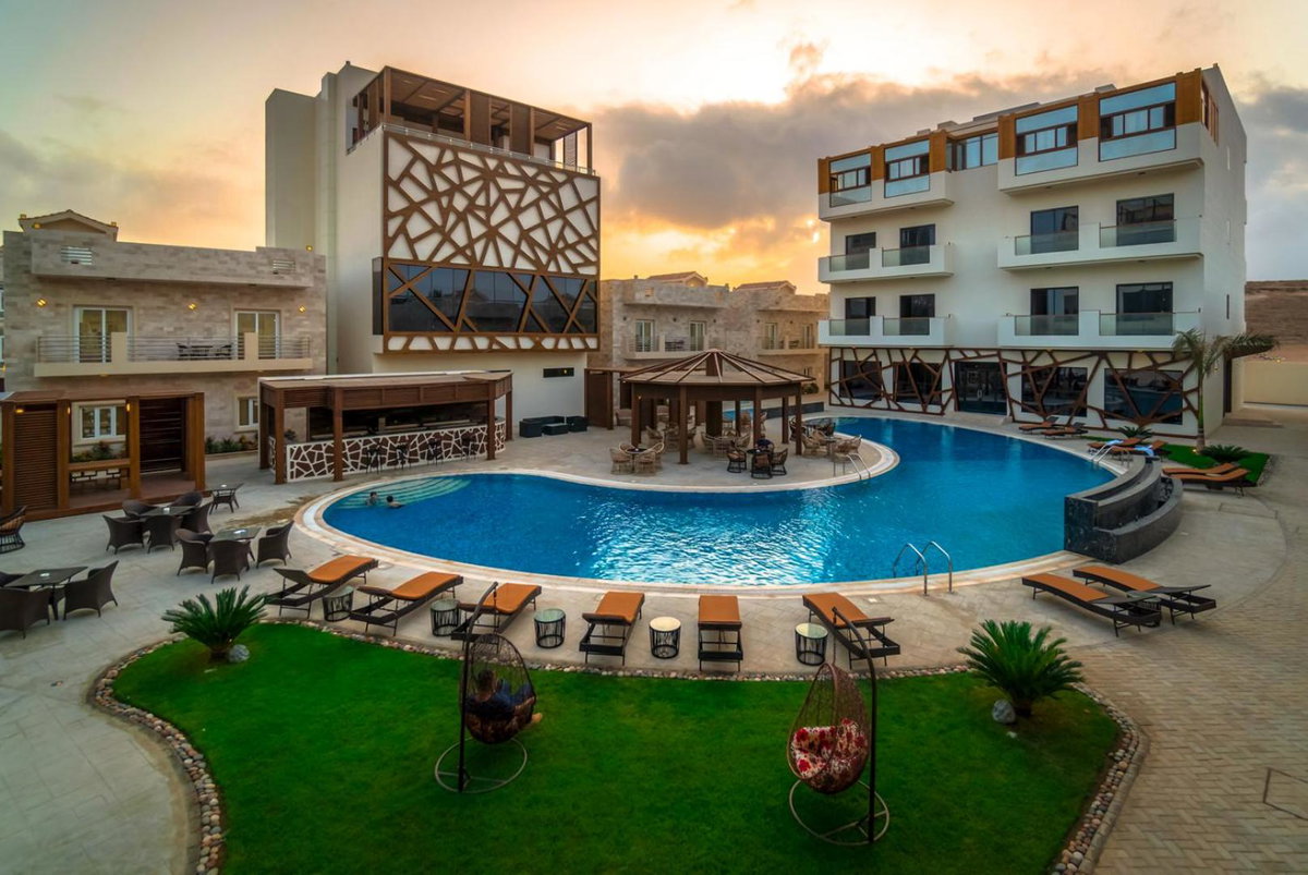 Belad Bont Resort, Оман