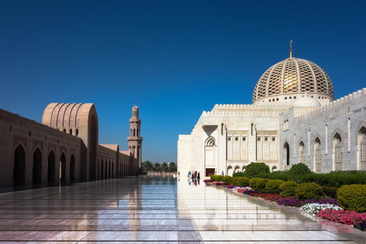 Crowne Plaza Muscat by IHG, Оман