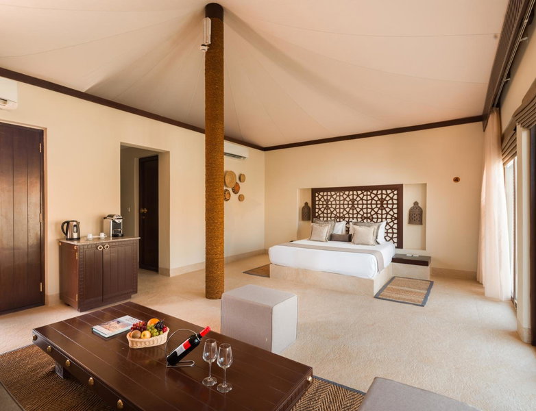 Desert Nights Resort - Inclusive of a Free Sunset Drive and Camel Ride, Shāhiq, Omán