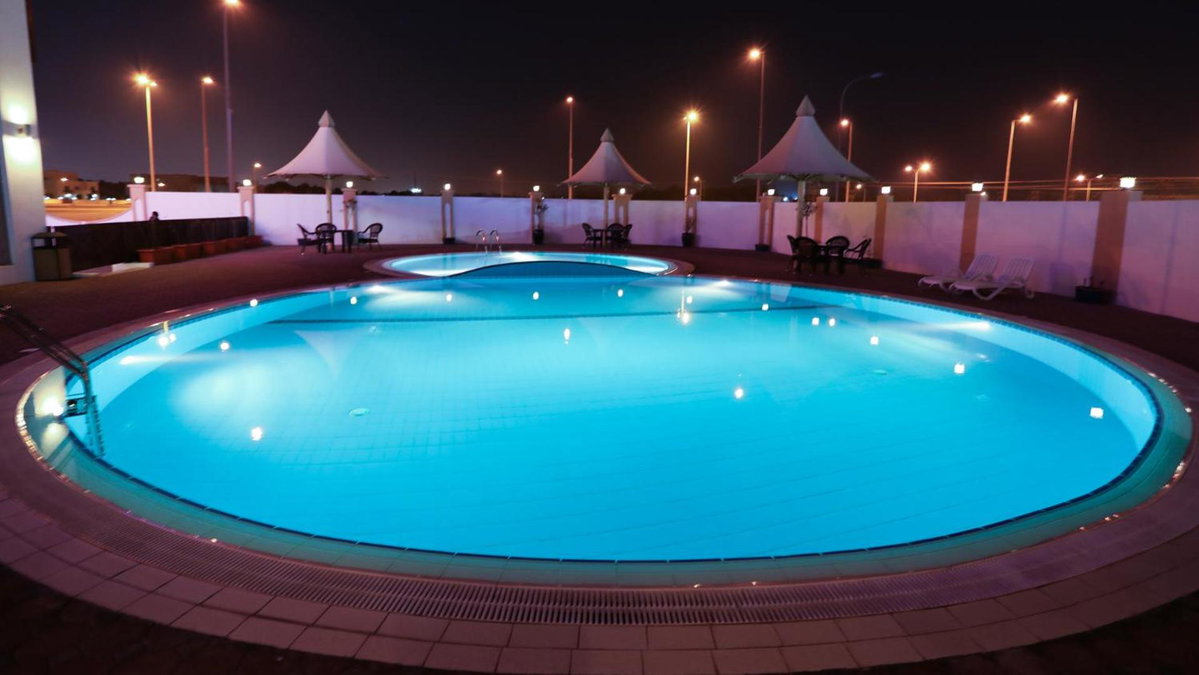 Remas Hotel Suites - Al Khoudh, Seeb, Muscat, Omán