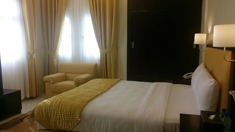 Remas Hotel Suites - Al Khoudh, Seeb, Muscat, Seeb, Оман