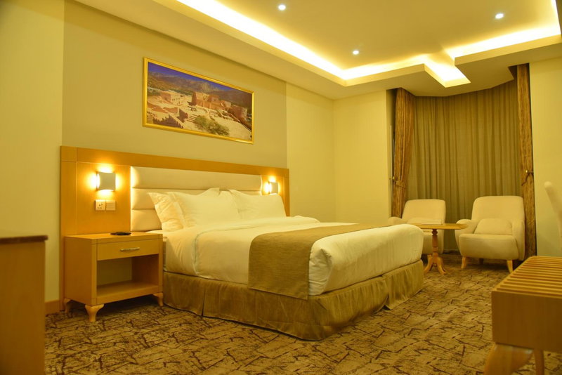 Muscat Plaza Hotel, Muscat, Оман
