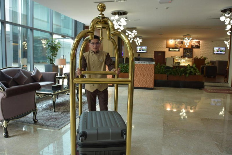 Golden Tulip Headington, Muscat, Оман