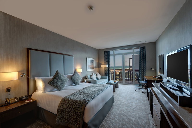 Crowne Plaza Duqm by IHG, Duqm, Оман