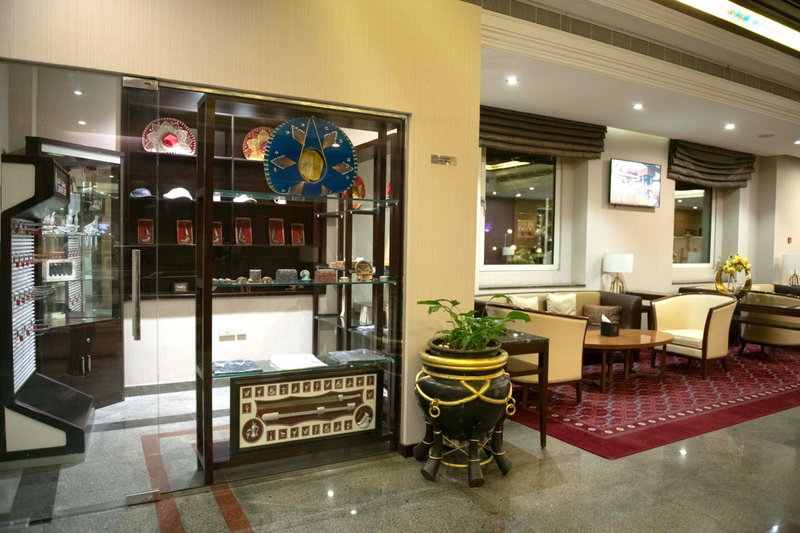 Ramee Guestline Hotel, Muscat, Оман