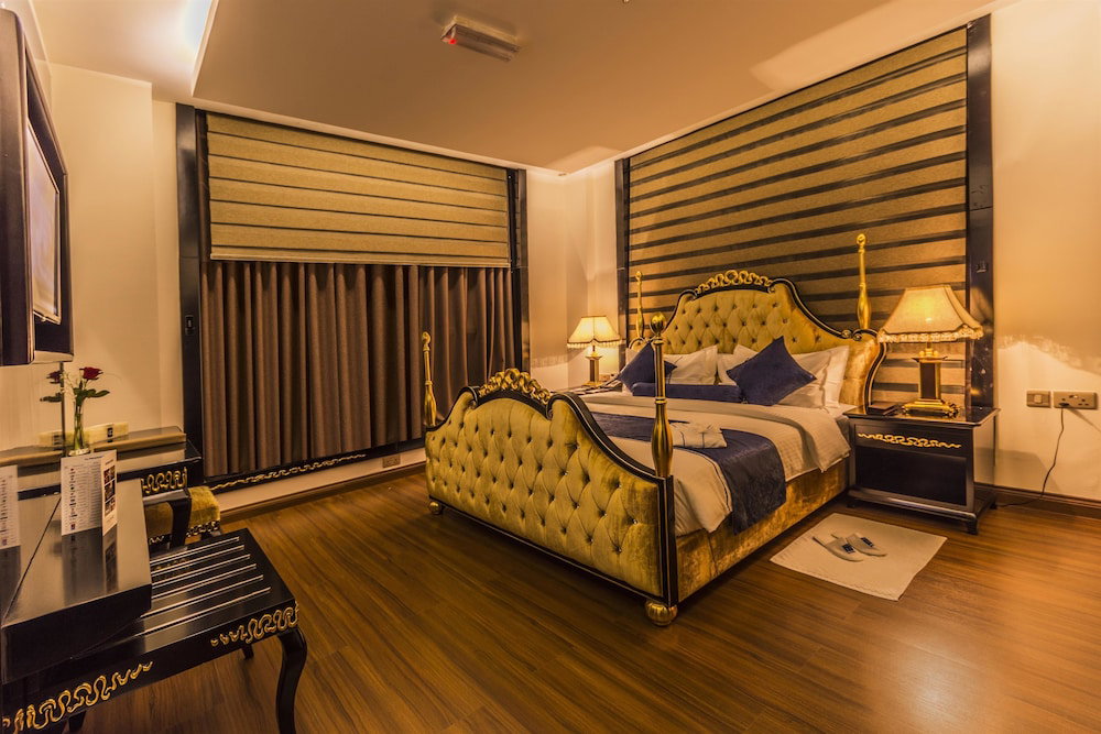 Hotel · Golden Tulip Headington Ruwi, Muscat