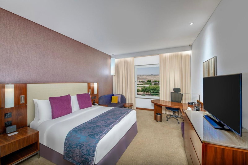 Crowne Plaza Muscat OCEC by IHG, Muscat, Оман