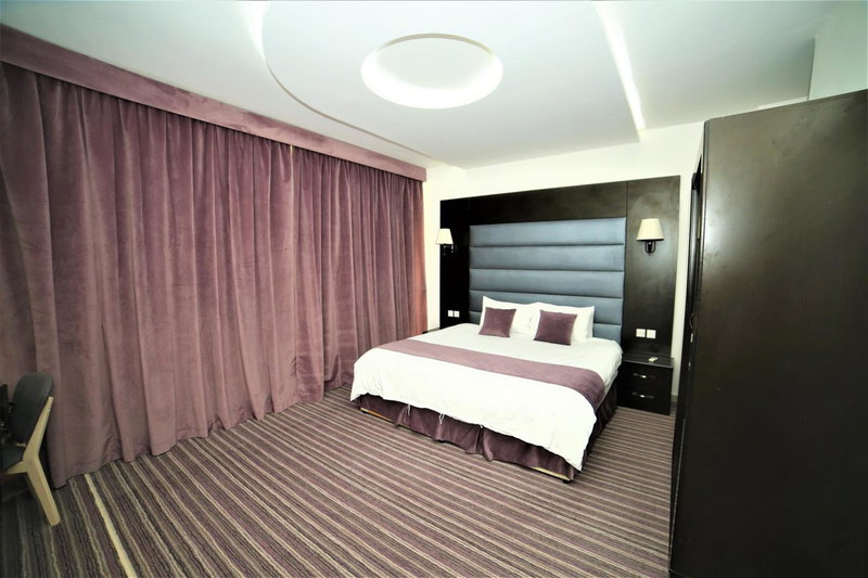 Al Dyafa Hotel Suites, Salalah, Oman
