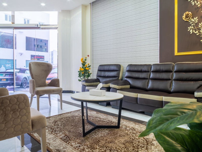 OYO Townhouse 156 Rose Hotel Apartments, Muscat, Oman