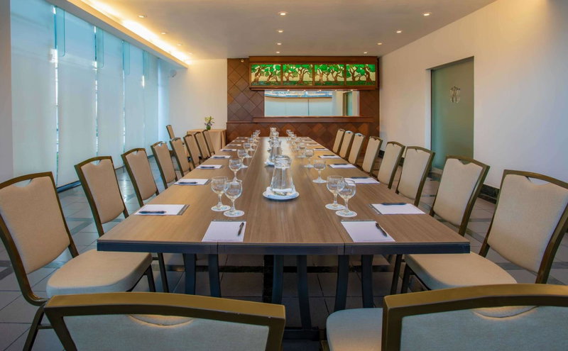 Sonesta Hotel El Olivar, San Isidro, Peru
