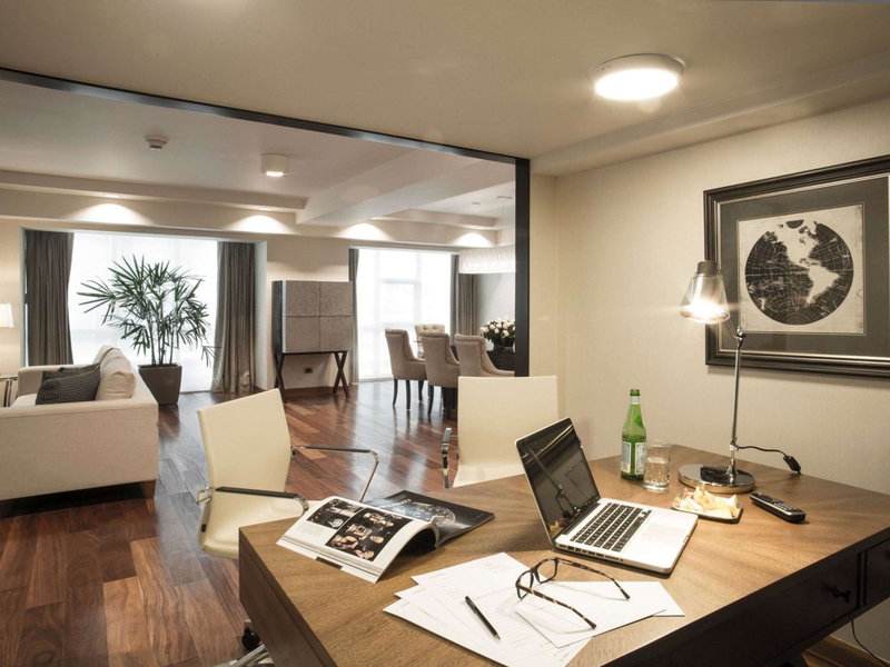 Swissotel Lima, San Isidro, Perú