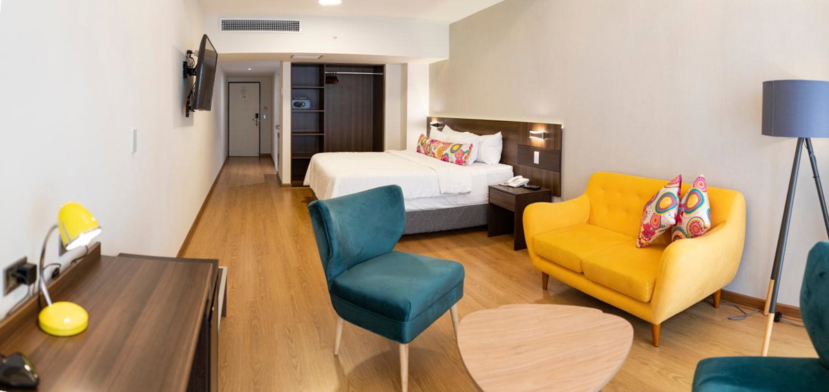 Hotel Britania Crystal Collection, Peru