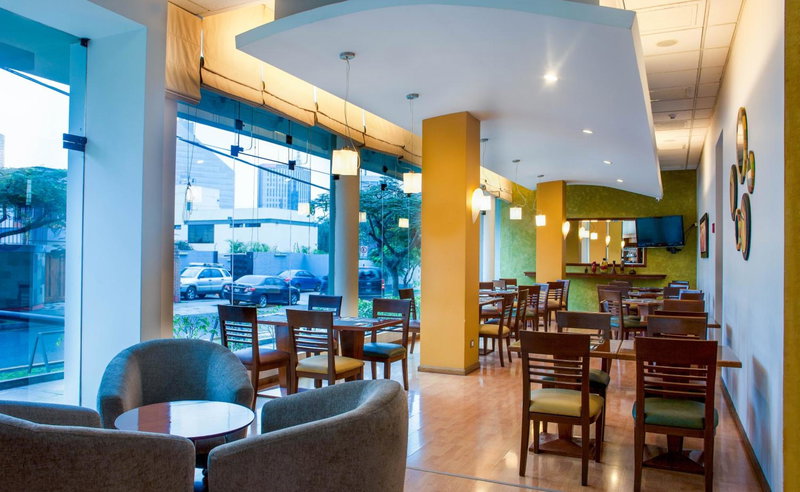 Del Prado Hotel, San Francisco De Borja, Перу