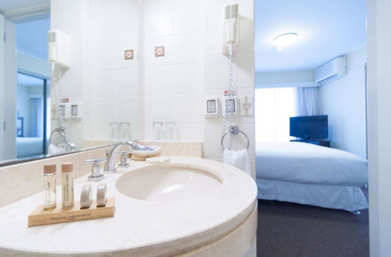 Roosevelt Hotel & Suites, San Isidro, Perú