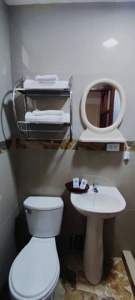 Hotel Valle Andino, Santiago, Perú