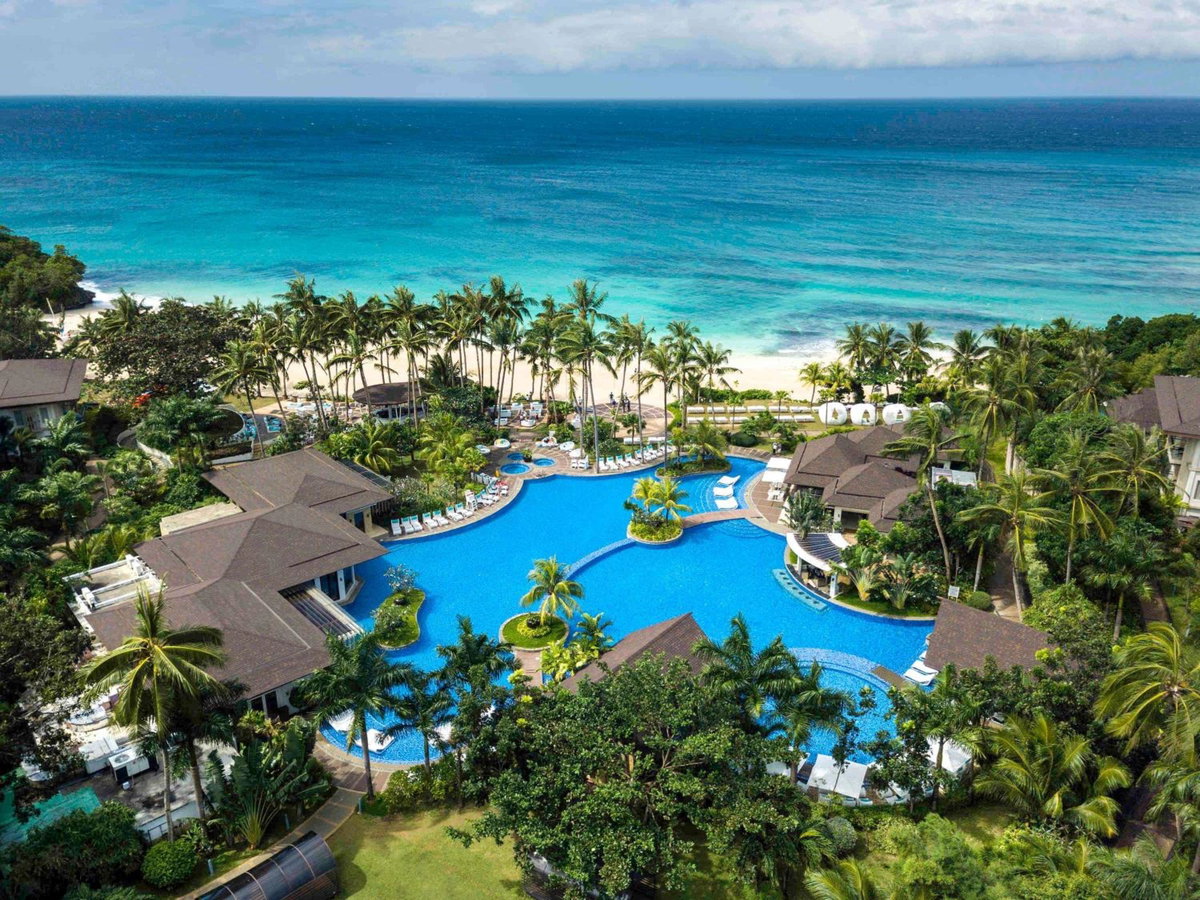 Hotel · Movenpick Resort & Spa Boracay, Boracay