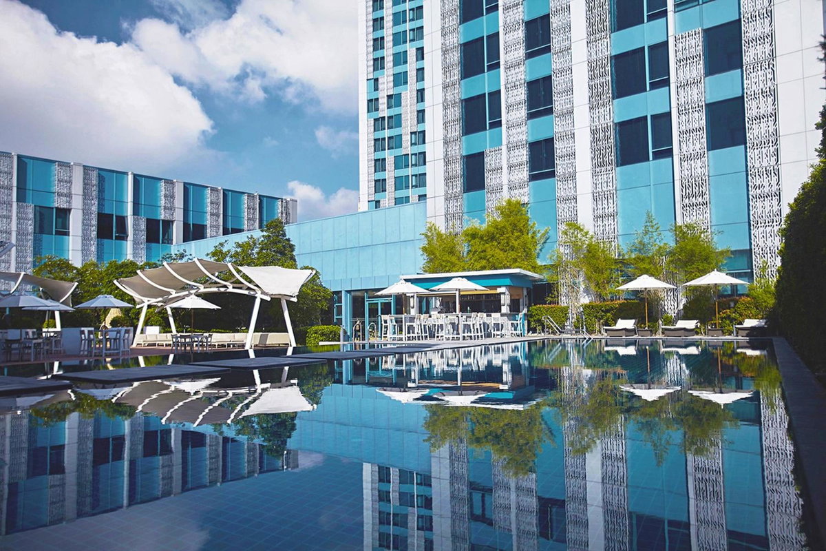 Hotel · Quest Plus Filinvest City Manila, Banco Filipino Homes