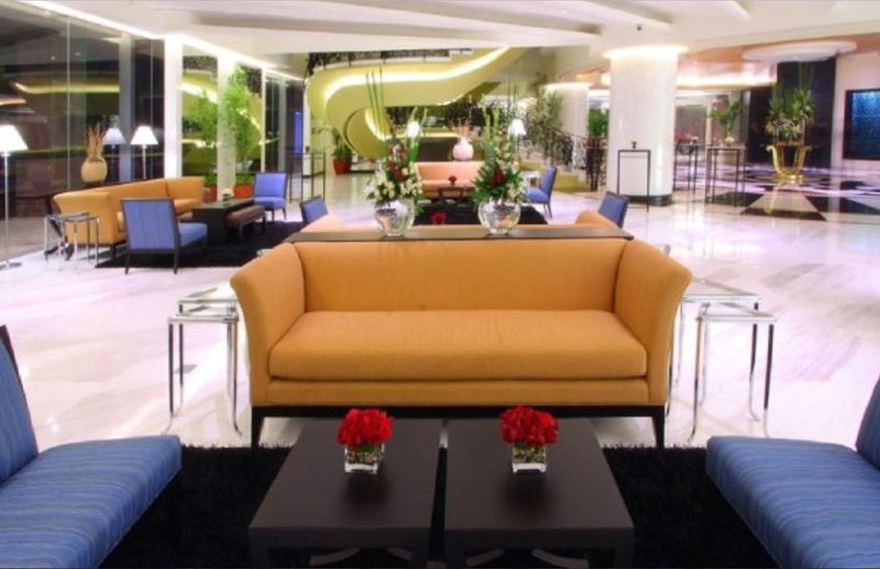 The Bellevue Manila, Banco Filipino Homes, Filipinas