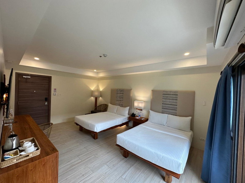 Bluewater Maribago Beach Resort, Lapu-Lapu City, Филиппины
