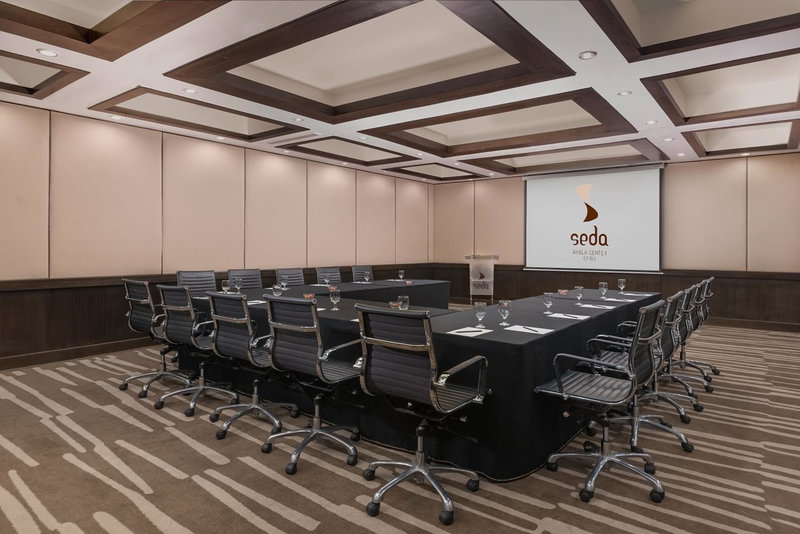 Seda Ayala Center Cebu City, Cebu City, Филиппины