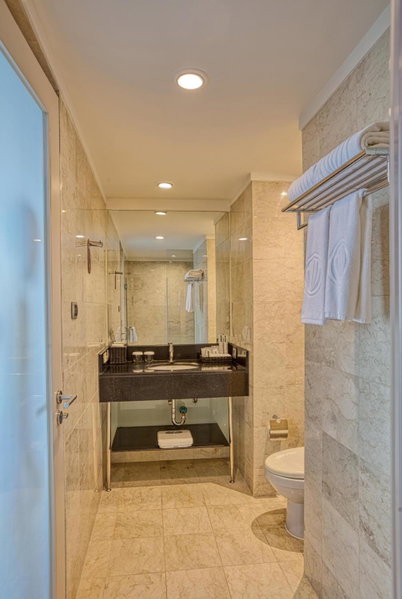 Eastwood Richmonde Hotel Quezon City, Calumpang, Philippines