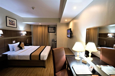 The Pinnacle Hotel and Suites, Davao, Филиппины