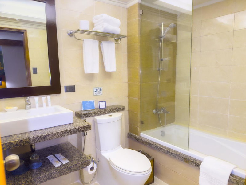 Costabella Tropical Beach Hotel, Lapu-Lapu City, Филиппины