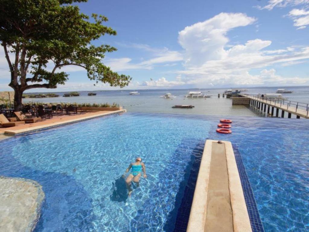 Отель · 1521 Mactan Resort, Lapu-Lapu City