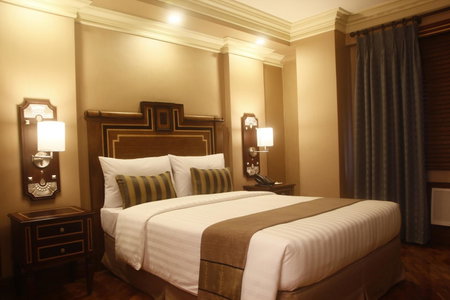 Herald Suites Polaris, Bel Air, Filipinas