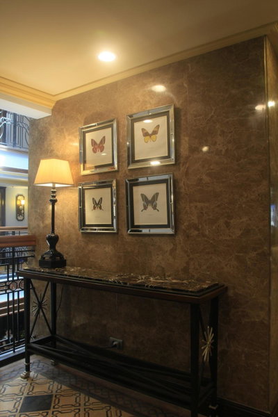 Herald Suites Polaris, Bel Air, Filipinas