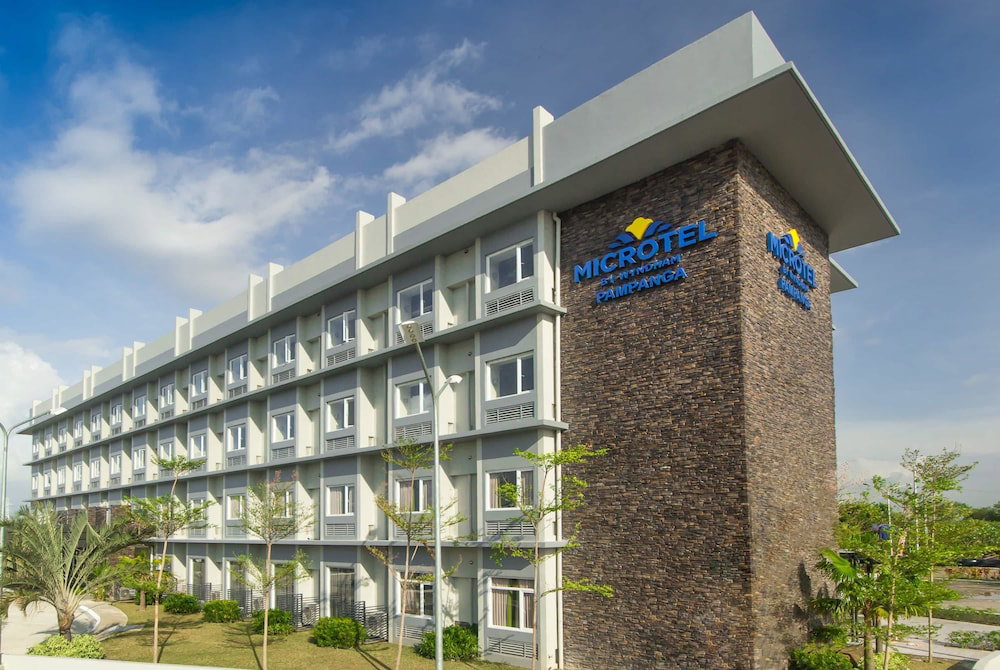 Microtel Inn & Suites by Wyndham San Fernando, Филиппины