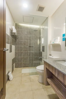 Microtel Inn & Suites by Wyndham San Fernando, San Fernando, Филиппины