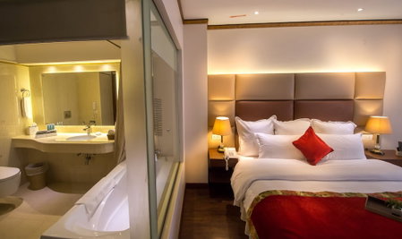 Luxus Grand Hotel, Lahore, Pakistán