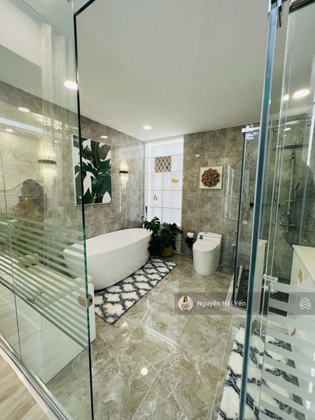 Apartment for sale in Ho Chi Minh City, Vietnam · Saigon Pearl · 7 rooms, 6 baths