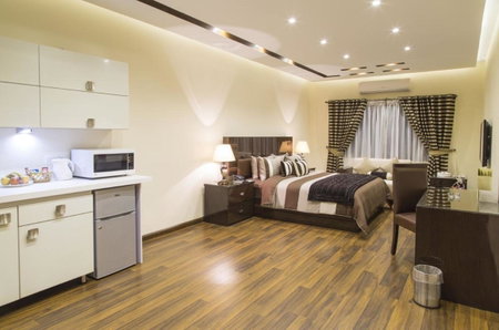 Royaute Luxury Suites and Hotel Gulberg Lahore, Lahore, Pakistan