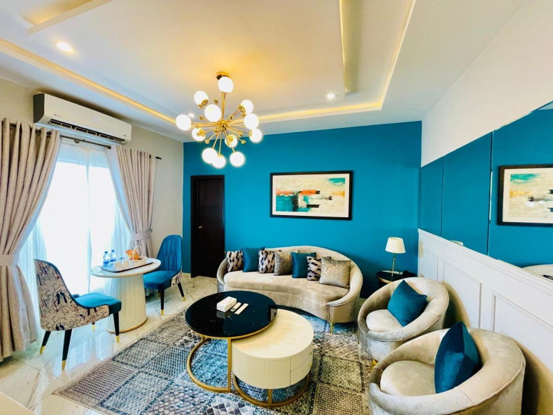 Faletti's Grand MM Alam Gulberg, Lahore, Pakistan