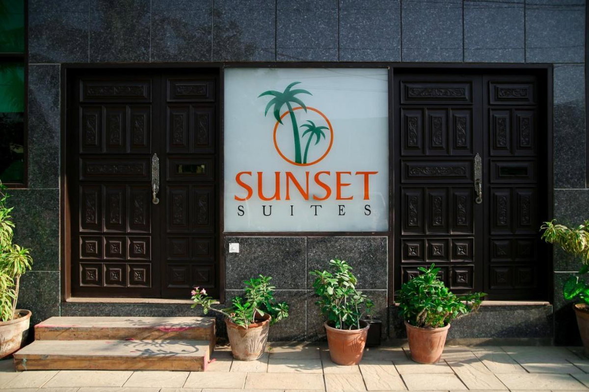 Hotel · Sunset Suites, Karachi