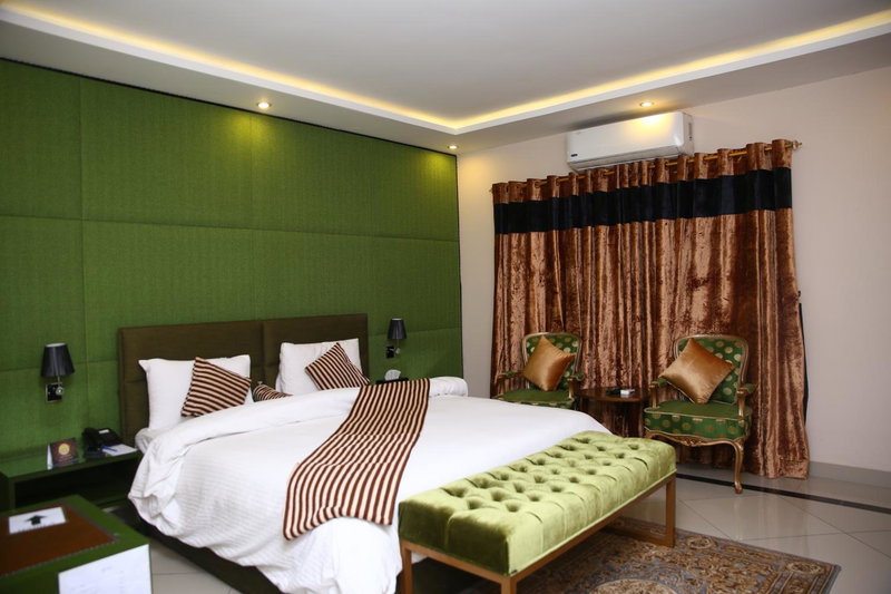 Safari Club 4, Rawalpindi, Pakistán