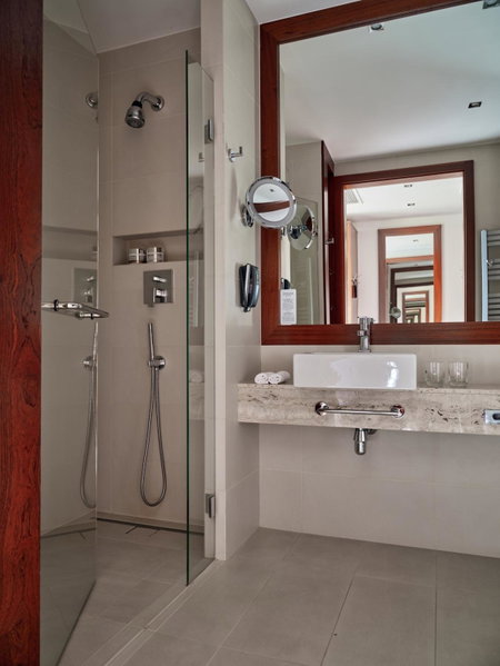 Hotel SPA Dr Irena Eris Krynica Zdrój, Krynica Zdrój, Польша
