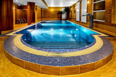 Grand Royal Hotel, Lubon, Польша
