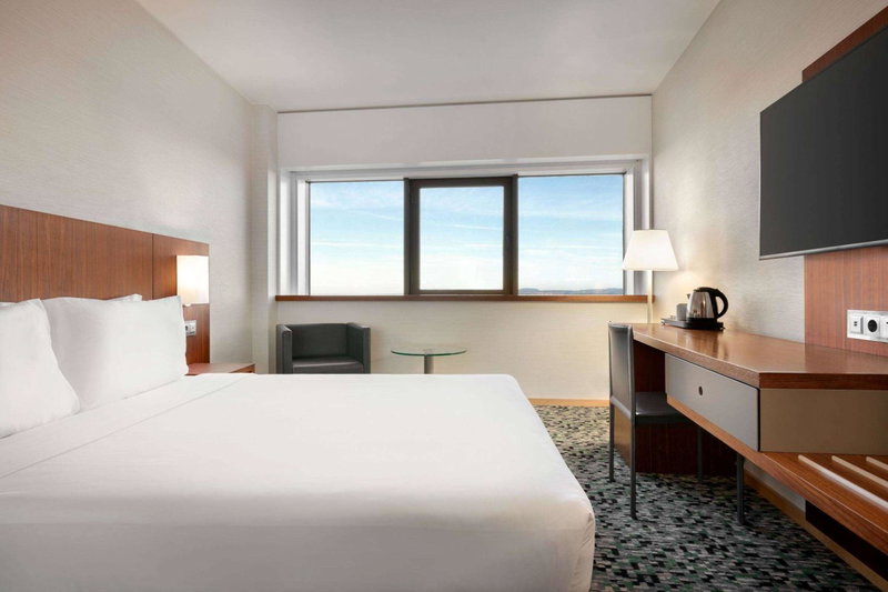 Ramada by Wyndham Lisbon, Alvalade, Portugal