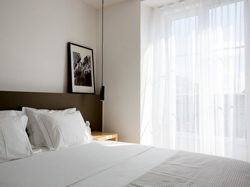 The 8 - Downtown Suites, Lisbon, Португалия