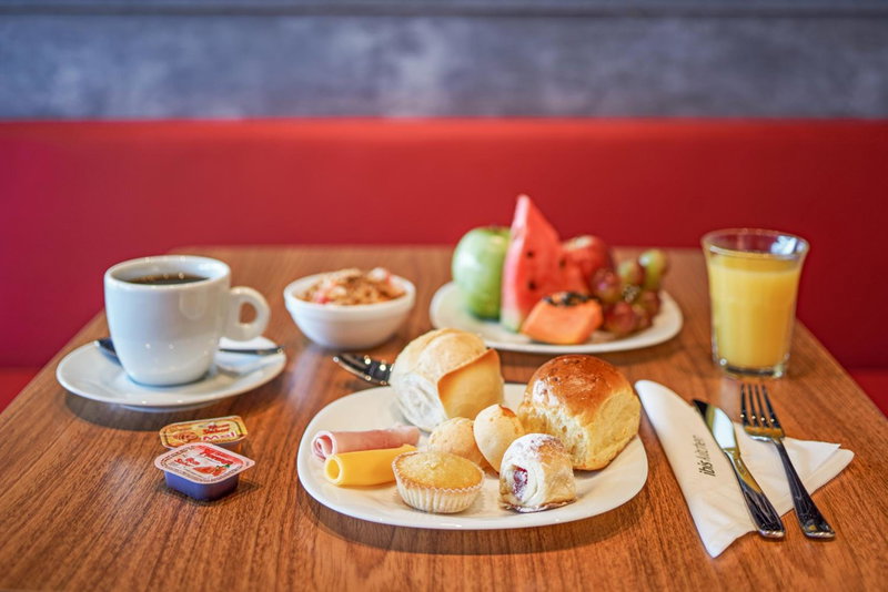 Hotel ibis Lisboa Jose Malhoa, Alvalade, Portugal