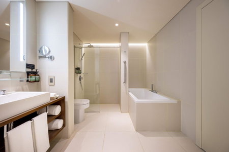 voco Doha West Bay Suites by IHG, Doha, Qatar