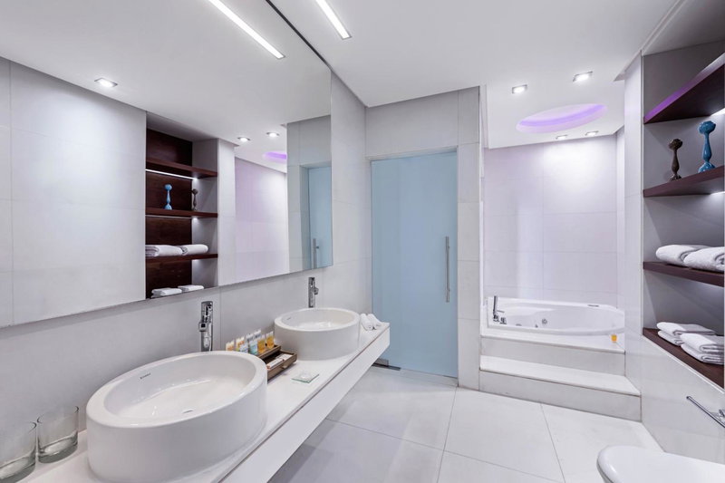 Four Points by Sheraton Doha, Doha, Qatar