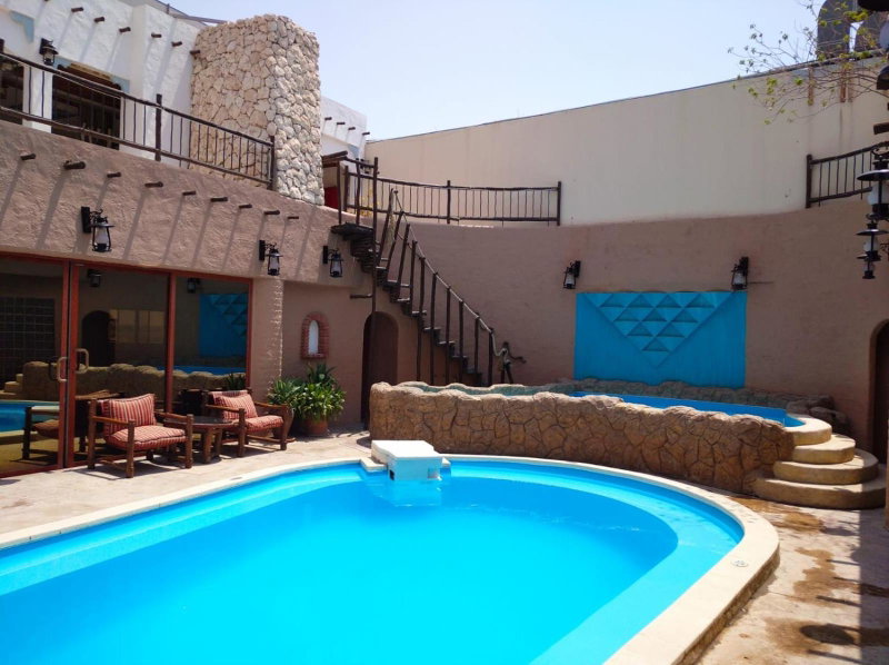 Al Liwan Suites, Doha, Катар