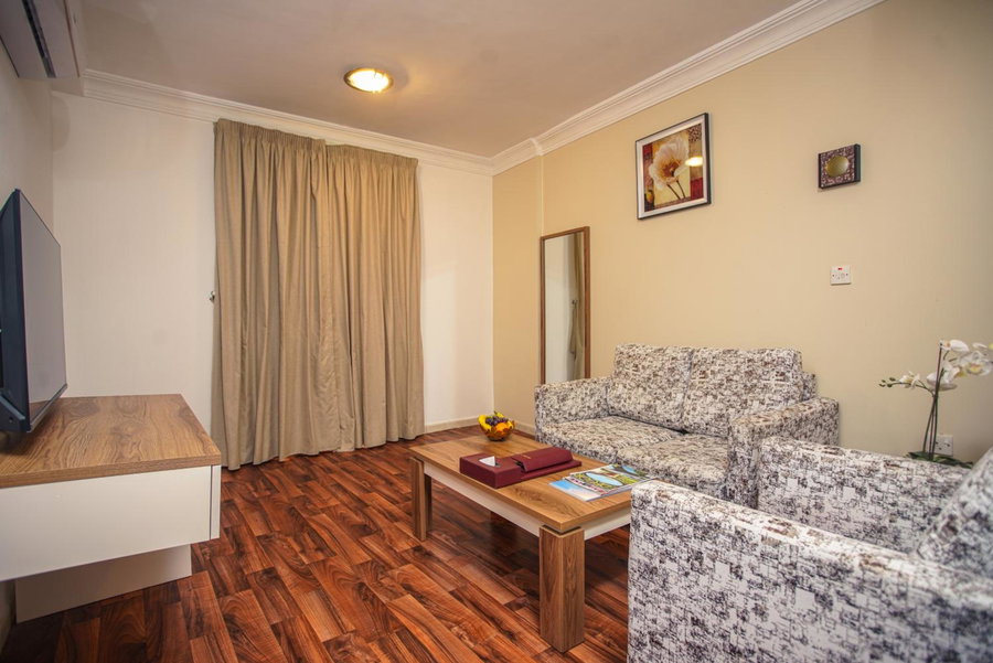 La Villa Suites Hotel, Doha, Катар